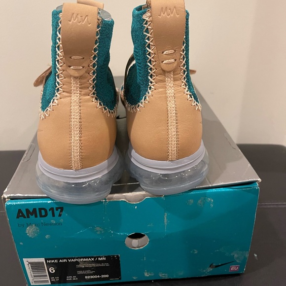 Size 6 - Nike Air VaporMax Marc Newson 2017